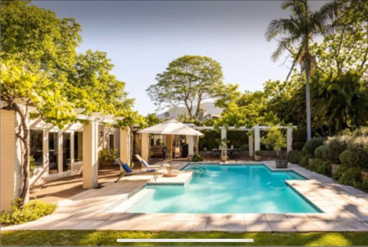 Garden Cottage - Leafy Constantia Guest House Kapstadt
