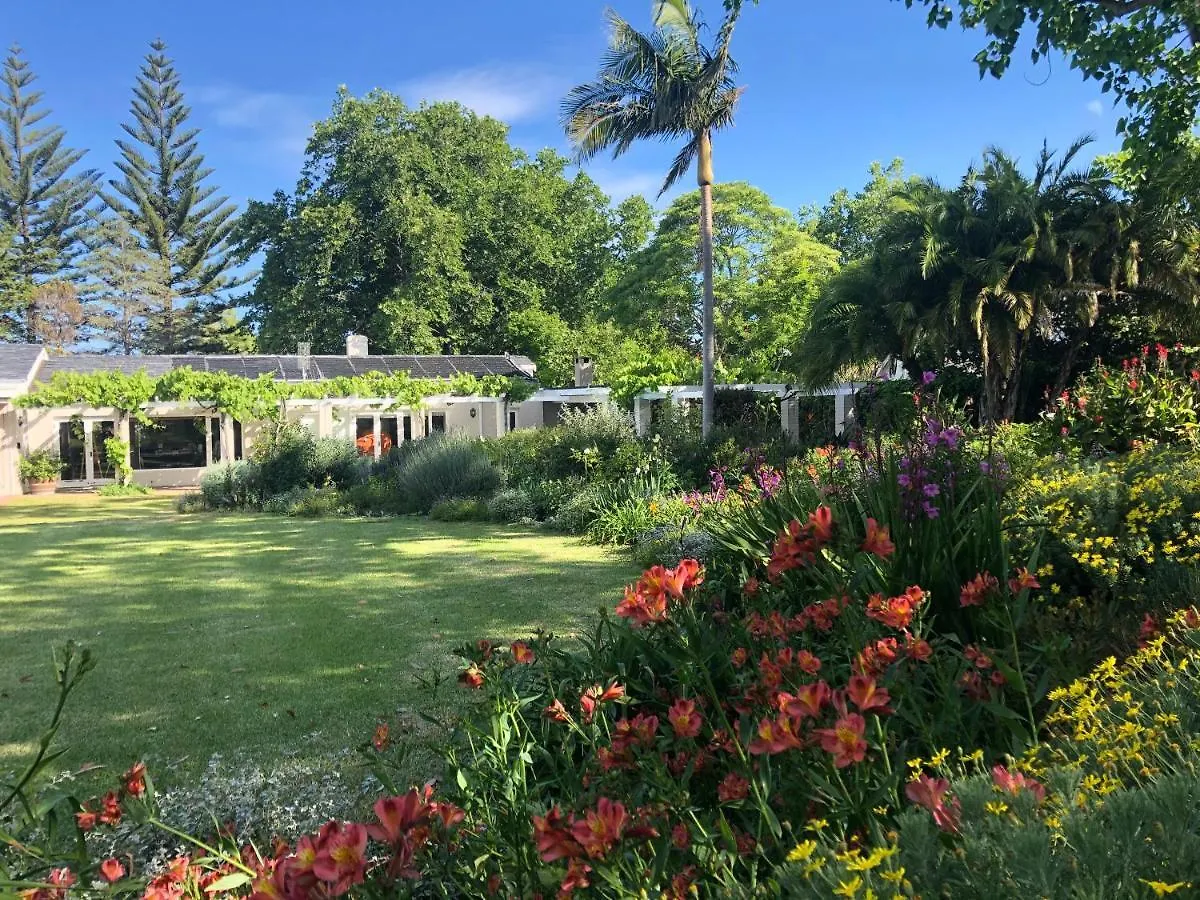 Garden Cottage - Leafy Constantia Guest House Kapstadt